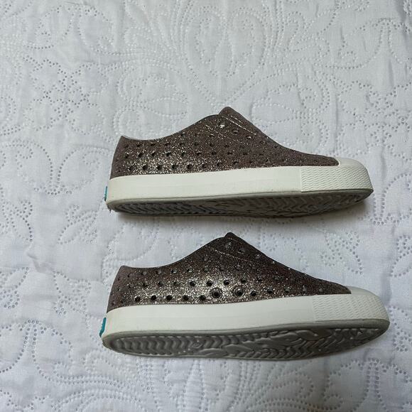 Native Jefferson Bling Glitter Sneakers Size 11 - Picture 4 of 9